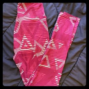LulaRoe One Size (OS) leggings